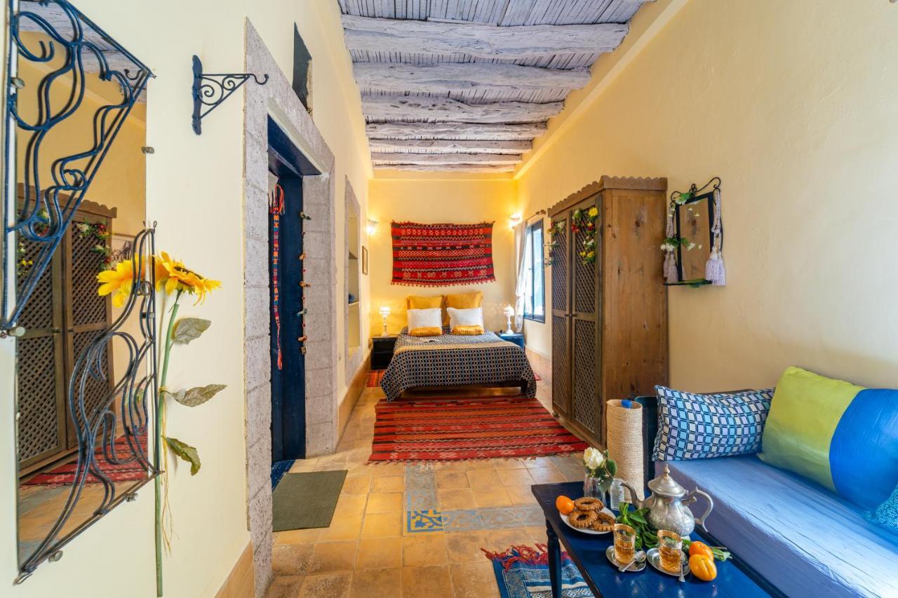 Riad Lunetoile Эс-Сувейра Экстерьер фото