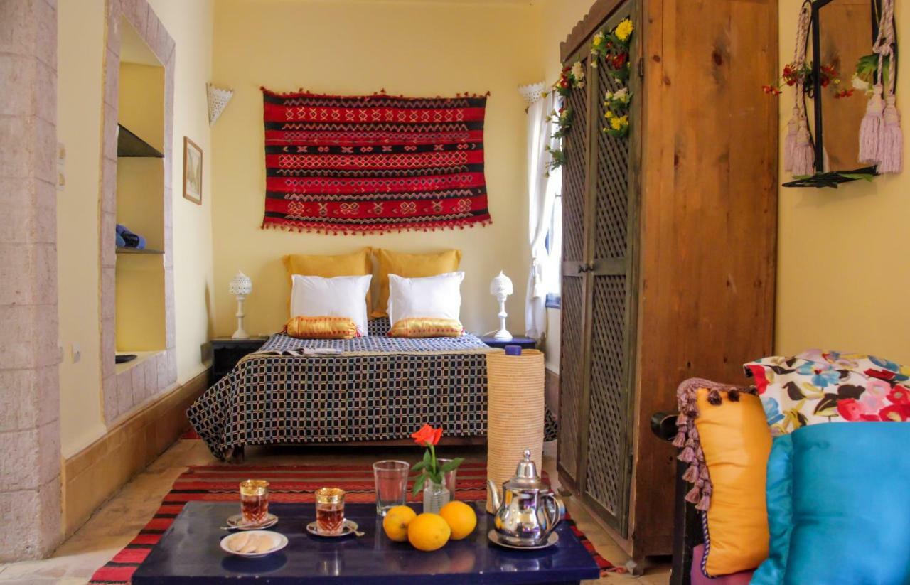 Riad Lunetoile Эс-Сувейра Экстерьер фото